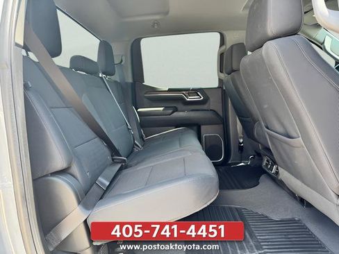 Used 2024 Chevrolet Silverado 1500 LT AWD/4WD image 22