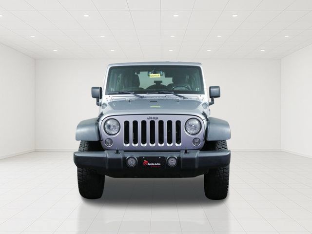 Used 2014 Jeep Wrangler Unlimited Rubicon w/ Dual Top Group AWD/4WD image 2