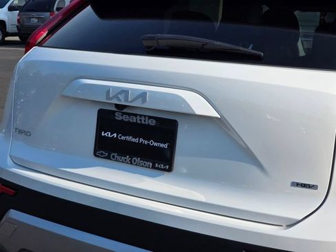 Certified 2026 Kia Niro LX FWD image 14