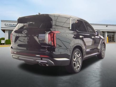 Used 2023 Hyundai Palisade Limited w/ Cargo Package FWD image 5