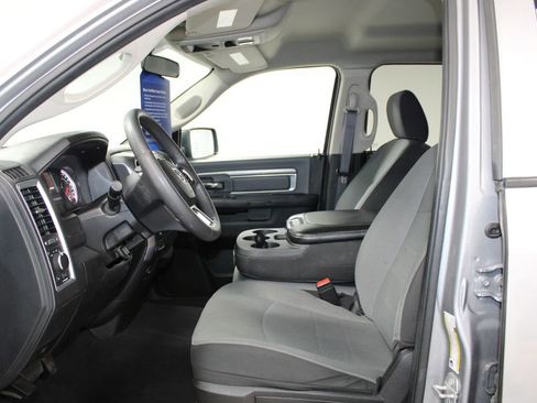 Used 2024 RAM 1500 Classic SLT AWD/4WD image 19