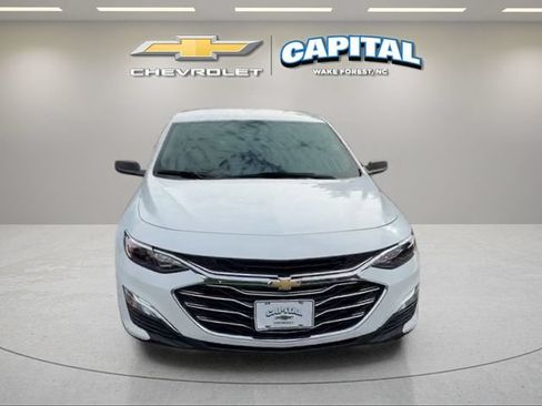 Used 2024 Chevrolet Malibu LS FWD image 8