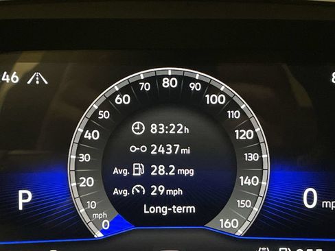 Used 2024 Volkswagen Tiguan SE AWD/4WD image 6