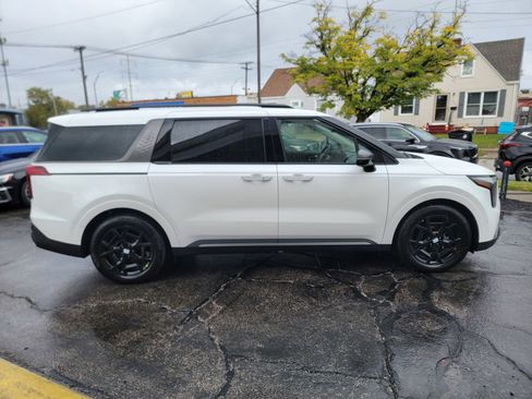 New 2026 Kia Carnival SX Prestige image 4