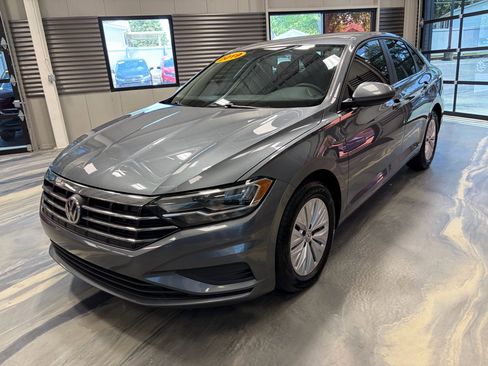 Used 2019 Volkswagen Jetta S w/ Driver Assistance Package FWD image 3