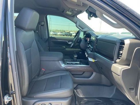 New 2026 GMC Sierra 1500 SLT w/ SLT Premium Plus Package AWD/4WD image 14