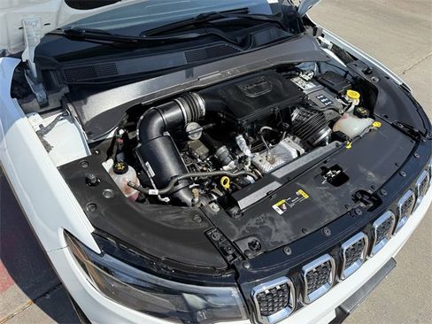 Used 2024 Jeep Compass Limited image 26