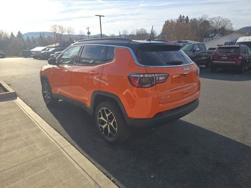 New 2026 Jeep Compass Limited image 4