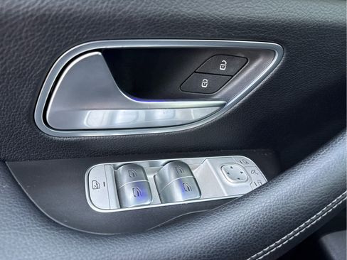 Used 2022 Mercedes-Benz GLE 350 4MATIC image 29