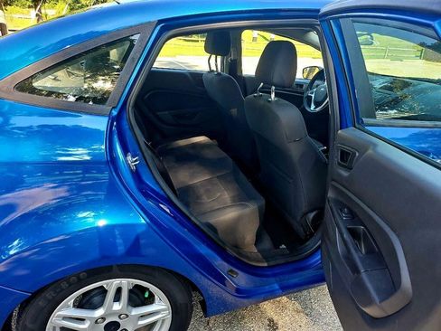 Used 2019 Ford Fiesta SE w/ Cold Weather Package image 27