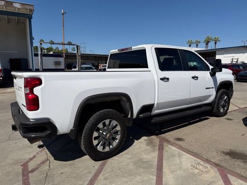 Used 2023 Chevrolet Silverado 2500 Custom w/ LPO, Dark Essentials Package RWD image 4