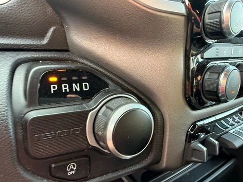 Used 2022 RAM 1500 Big Horn RWD image 17