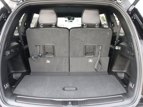 New 2025 Jeep Grand Cherokee L Limited w/ Black Appearance Package image 29