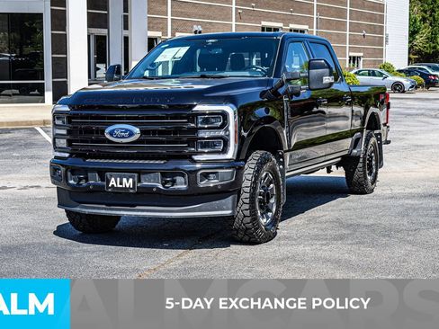 Used 2025 Ford F350 Platinum AWD/4WD image 3