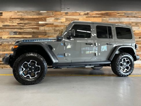 Used 2022 Jeep Wrangler Unlimited Rubicon 4xe w/ Cold Weather Group AWD/4WD image 20