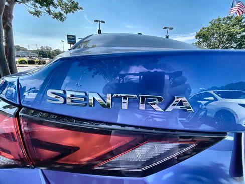 Used 2022 Nissan Sentra SV w/ Trunk Package FWD image 28