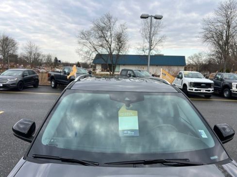 Certified 2023 Ford Explorer Limited w/ Equipment Group 301A AWD/4WD image 42