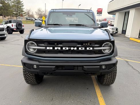 Used 2025 Ford Bronco Outer Banks w/ Sasquatch Package image 13