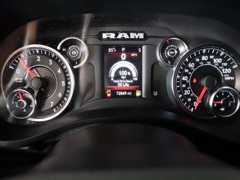 Used 2021 RAM 1500 Big Horn image 4