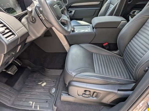 Certified 2024 Land Rover Discovery Dynamic SE AWD/4WD image 20