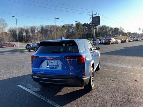 New 2025 GMC Terrain Elevation image 46