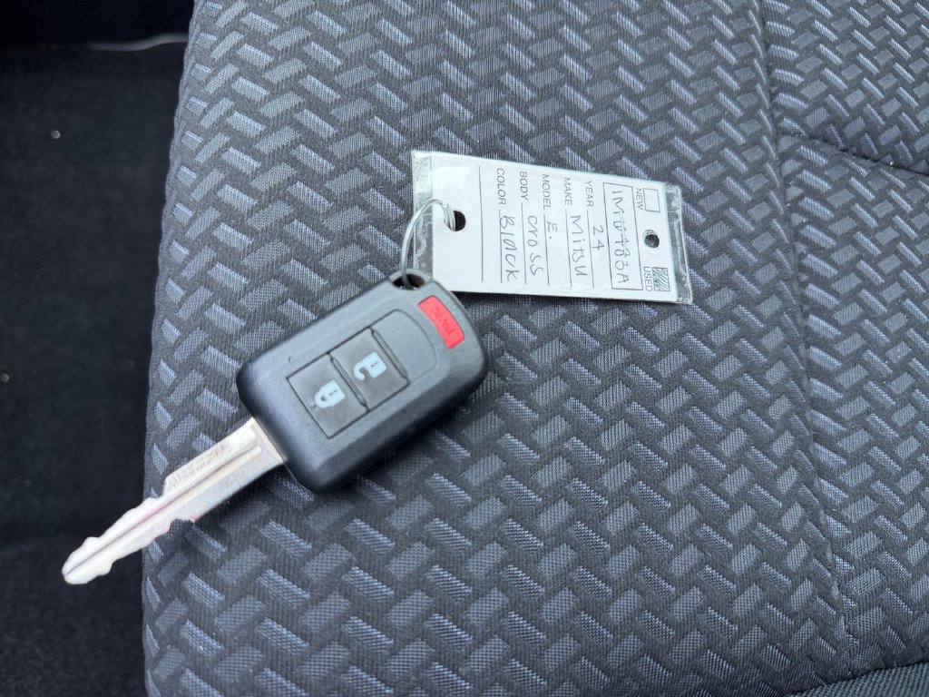 Used 2024 Mitsubishi Eclipse Cross ES AWD/4WD image 32