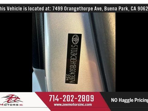 Used 2011 Toyota Highlander 2WD w/ Tech Pkg image 65