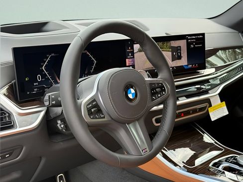 New 2026 BMW X5 sDrive40i w/ M Sport Package RWD image 13