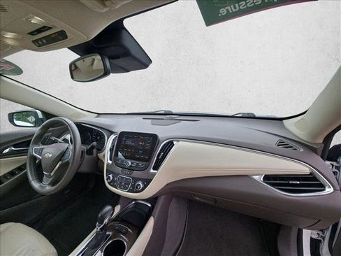 Used 2024 Chevrolet Malibu LT FWD image 20