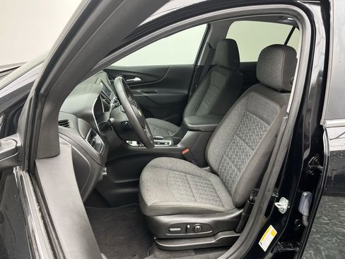 Certified 2022 Chevrolet Equinox LT image 9