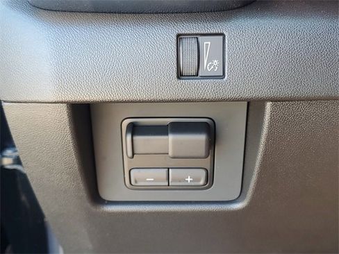 New 2025 GMC Canyon AT4 w/ Nightfall Edition image 19