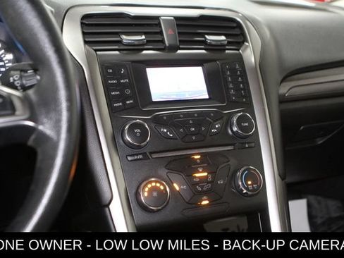 Used 2017 Ford Fusion S FWD image 20
