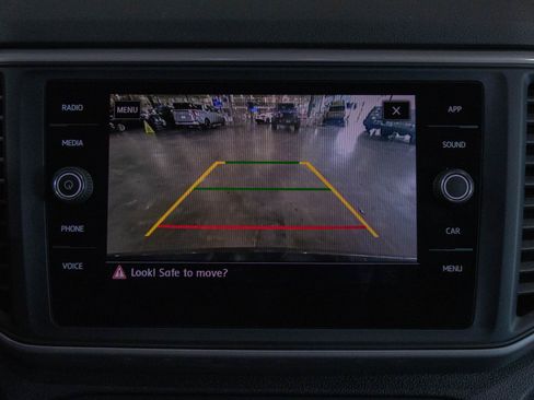 Used 2021 Volkswagen Atlas SE FWD image 6