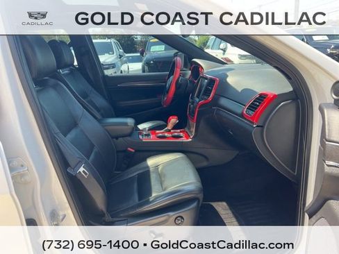 Used 2017 Jeep Grand Cherokee Limited AWD/4WD image 7
