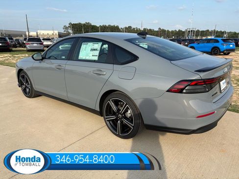New 2026 Honda Accord Hybrid Sport-L image 4