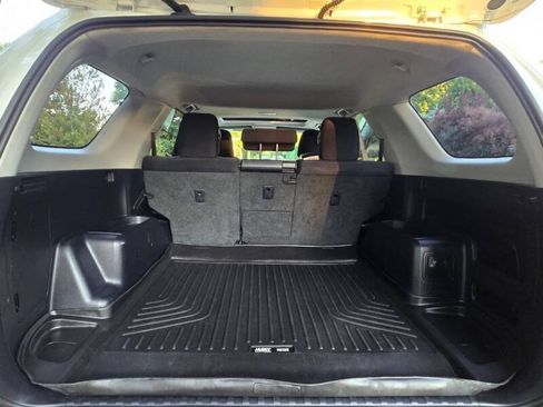 Used 2012 Toyota 4Runner SR5 w/ Convenience Pkg AWD/4WD image 19