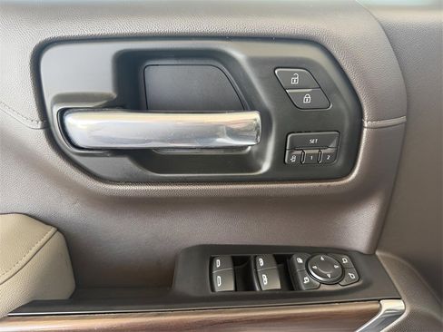 Used 2019 GMC Sierra 1500 SLT w/ SLT Premium Plus Package image 12