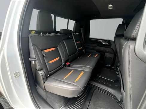 New 2025 GMC Sierra 2500 AT4 w/ AT4 Premium Plus Package AWD/4WD image 13