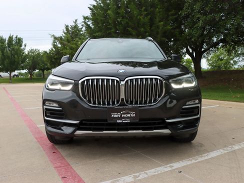 Used 2019 BMW X5 xDrive40i w/ Convenience Package AWD/4WD image 2