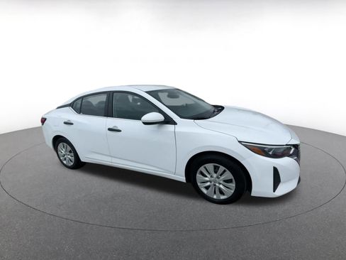 Used 2025 Nissan Sentra S image 2