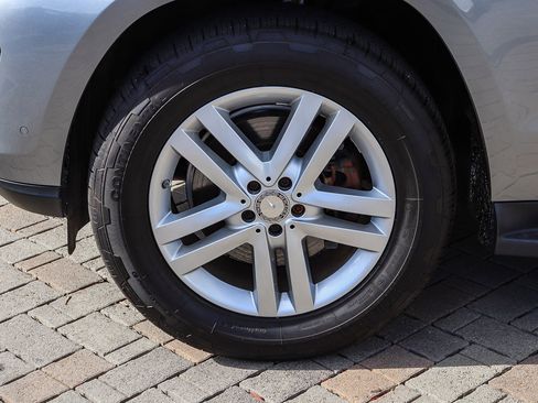 Used 2016 Mercedes-Benz GL 450 4MATIC image 13