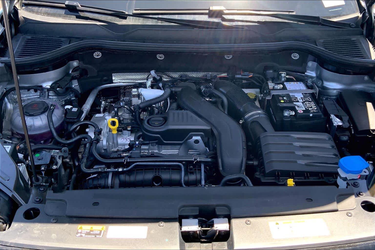 New 2026 Volkswagen Taos S FWD image 9