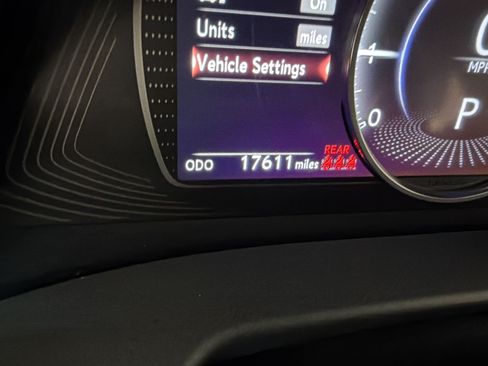 Certified 2023 Lexus ES 250 w/ Premium Package AWD/4WD image 26