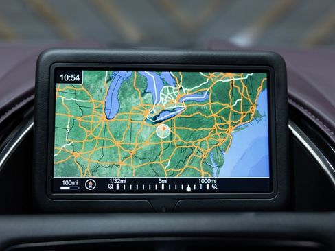 Used 2019 Aston Martin DB11 Coupe image 20