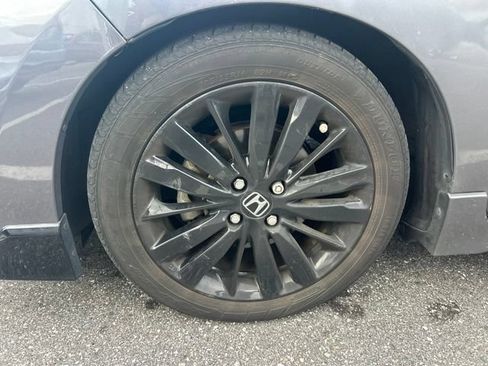 Used 2018 Honda Fit Sport image 14
