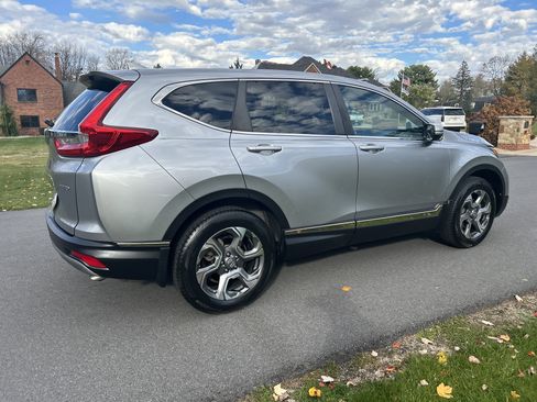Used 2019 Honda CR-V EX image 9