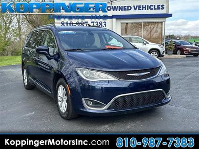 Used 2018 Chrysler Pacifica Touring-L Plus