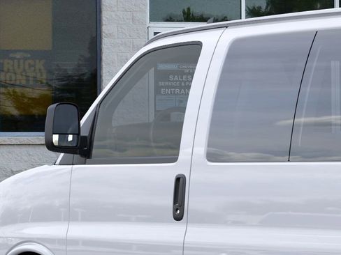 New 2025 Chevrolet Express 2500 Extended w/ Enhanced Convenience Package image 36
