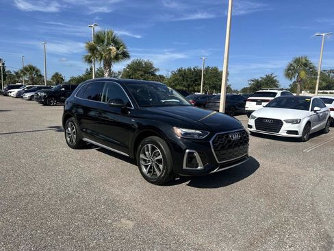 Used 2023 Audi Q5 2.0T Premium Plus w/ Premium Plus Package AWD/4WD image 4