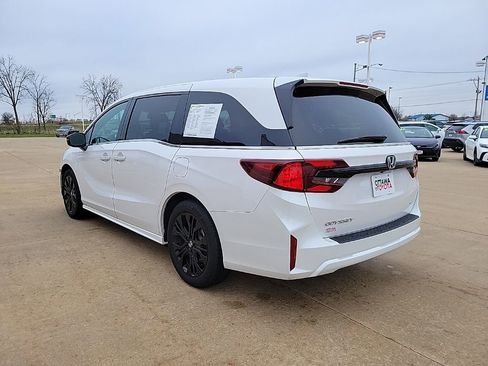 Used 2025 Honda Odyssey Sport-L image 8